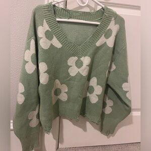 Green flower sweater